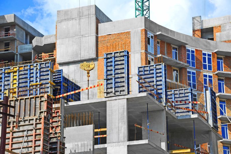 commercial building built with concrete