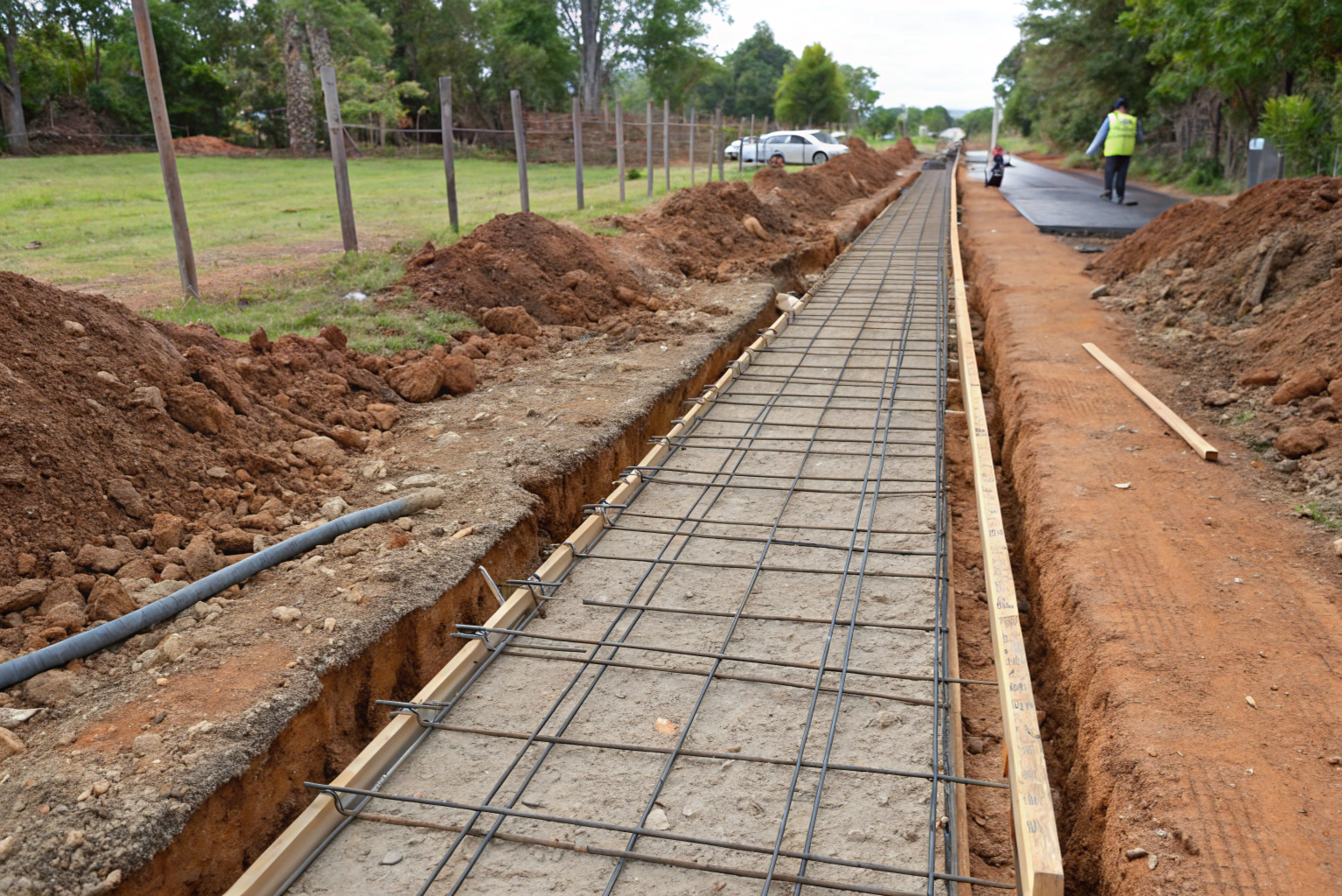 Concrete footpath showing standard width and edge detail